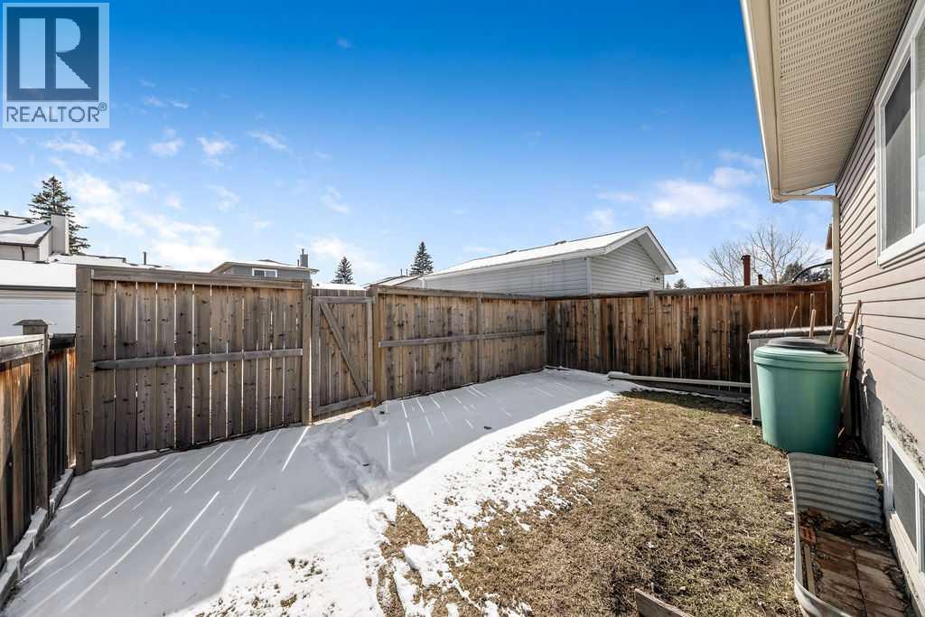 50 Cedarwood Rise SW, Calgary, Alberta  T2W 3H9 - Photo 34 - A2297078