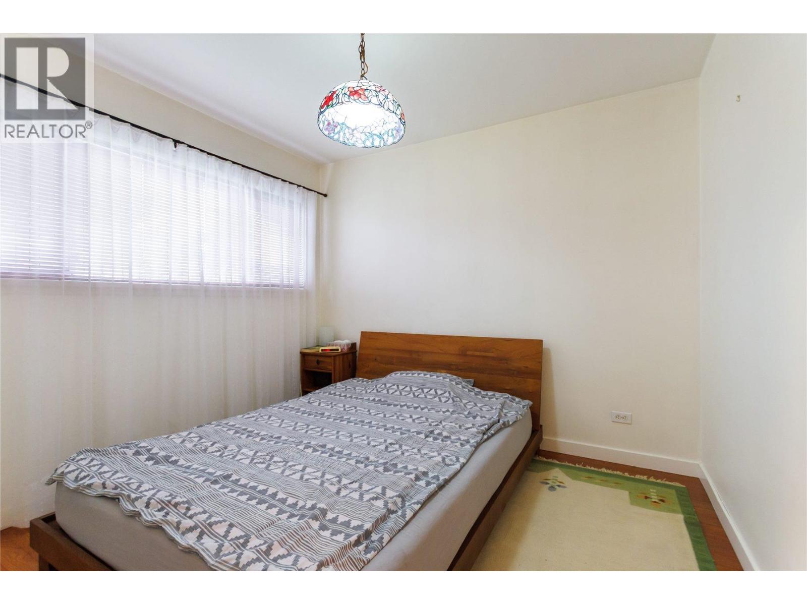 3713 Kincaid Street, Burnaby, British Columbia  V5G 1V4 - Photo 11 - R3107753