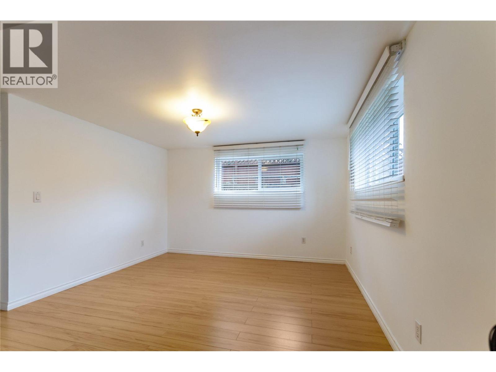 3713 Kincaid Street, Burnaby, British Columbia  V5G 1V4 - Photo 17 - R3107753