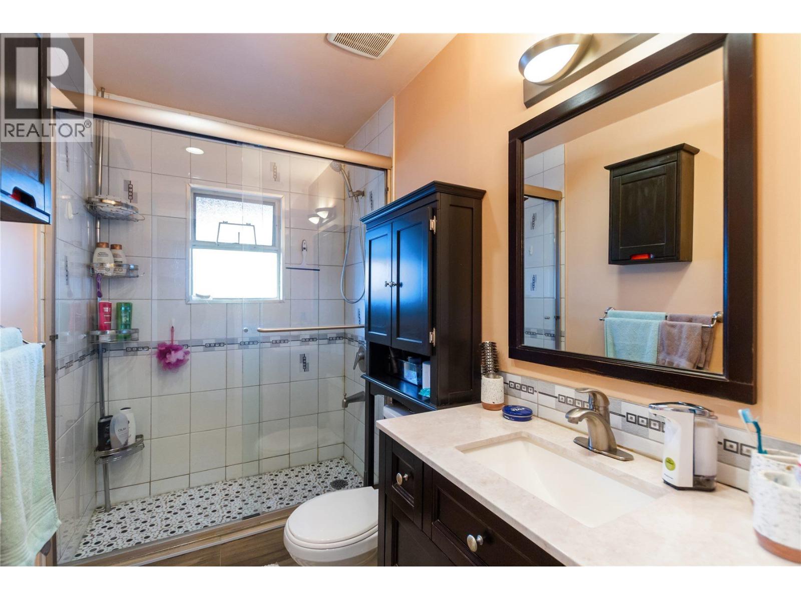 3713 Kincaid Street, Burnaby, British Columbia  V5G 1V4 - Photo 13 - R3107753