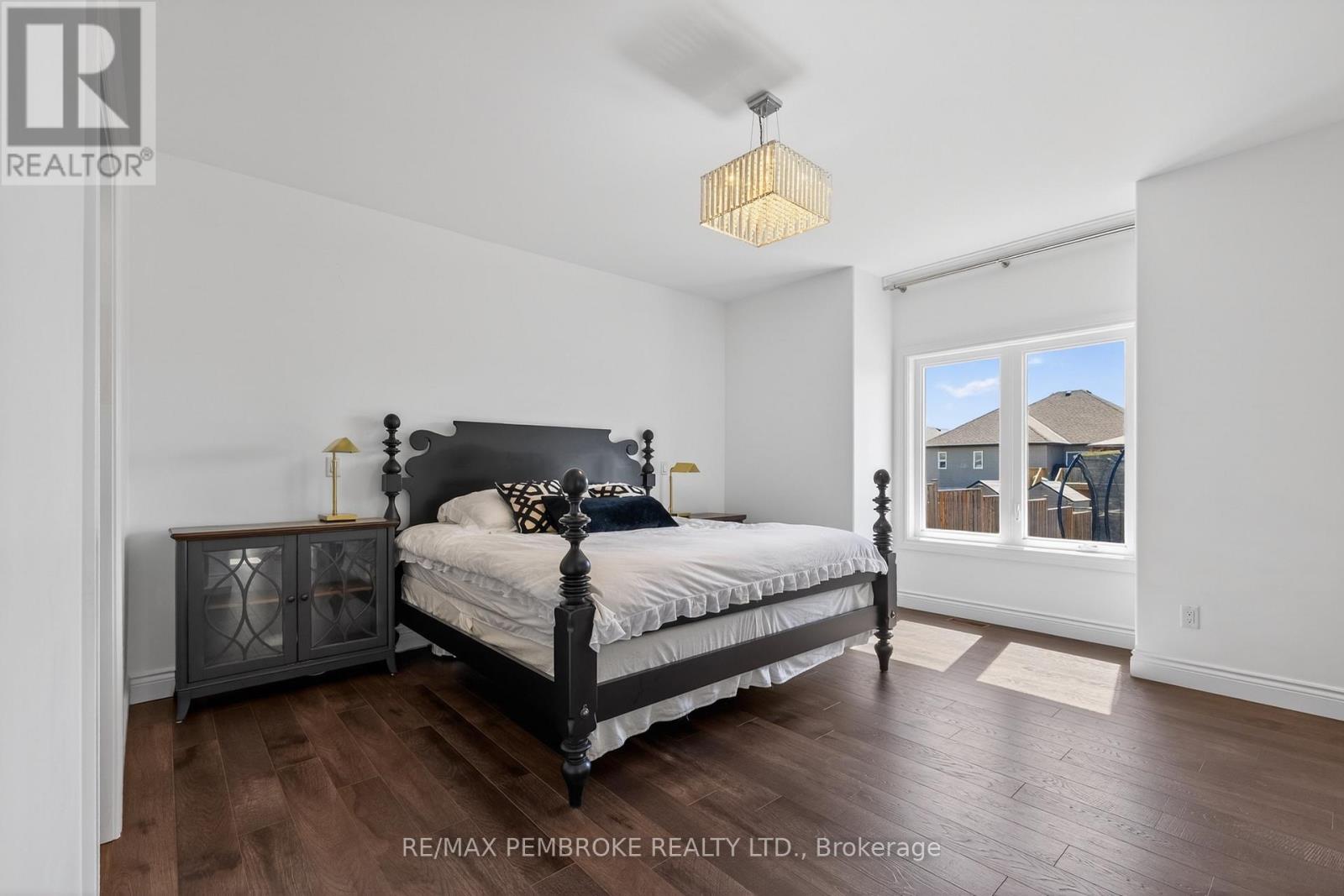 6 Nile Street, Petawawa, Ontario  K8H 0E7 - Photo 25 - X13026518