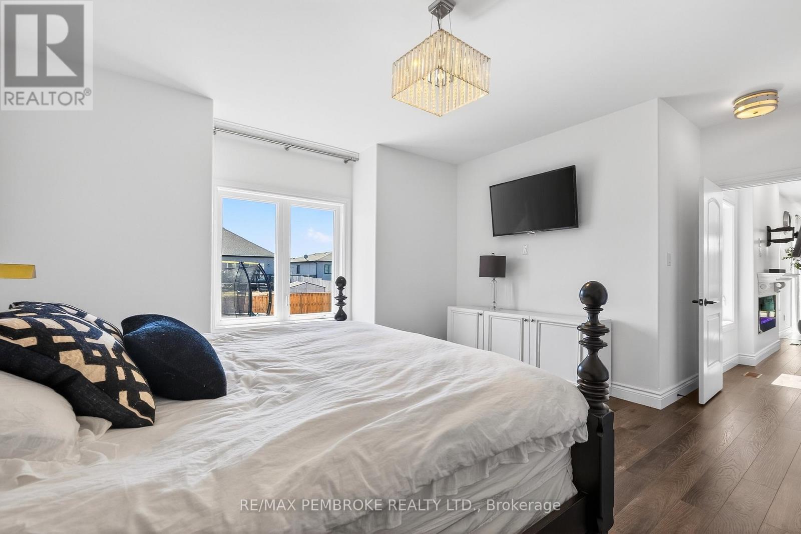 6 Nile Street, Petawawa, Ontario  K8H 0E7 - Photo 26 - X13026518