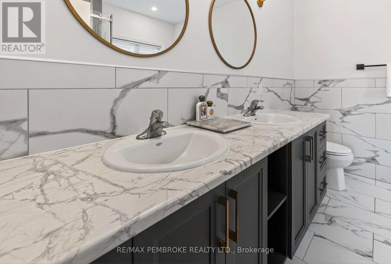 6 Nile Street, Petawawa, Ontario  K8H 0E7 - Photo 29 - X13026518