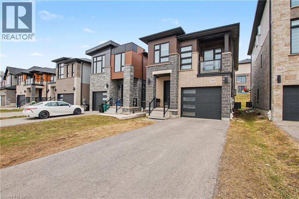 581 Benninger Drive, Kitchener, Ontario  N2E 0H8 - Photo 2 - 40815978