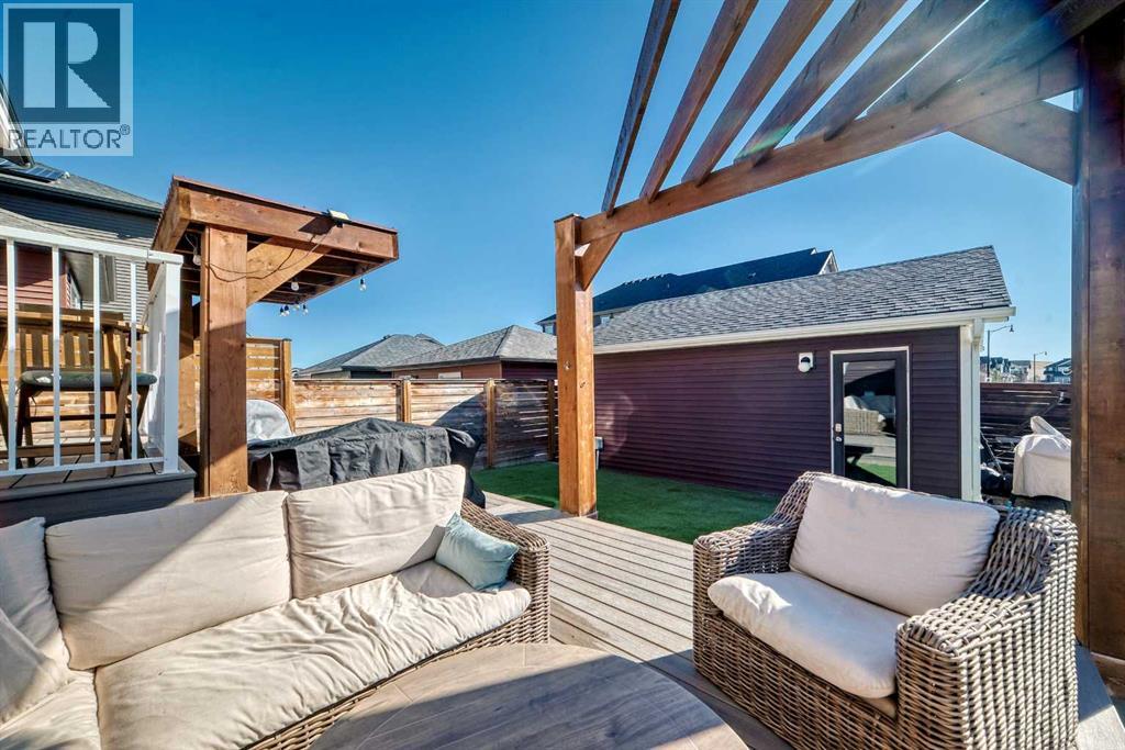 236 Sundown Road, Cochrane, Alberta  T4C 2R3 - Photo 4 - A2302992