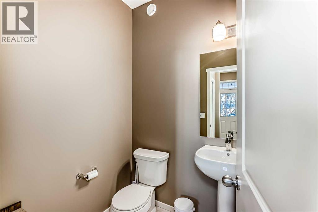 236 Sundown Road, Cochrane, Alberta  T4C 2R3 - Photo 20 - A2302992