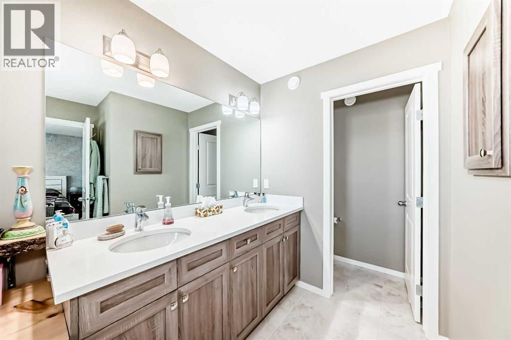 236 Sundown Road, Cochrane, Alberta  T4C 2R3 - Photo 27 - A2302992