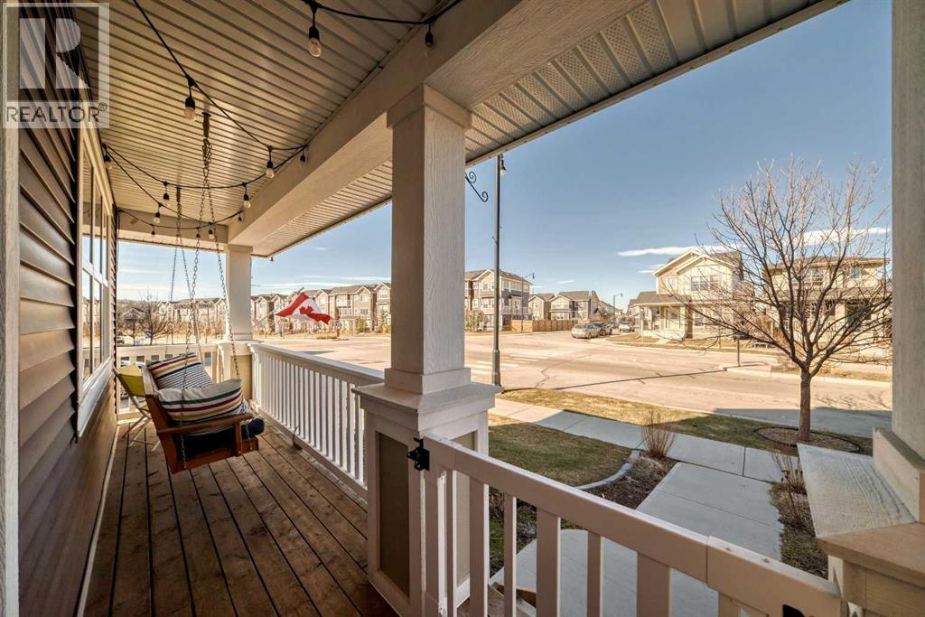 236 Sundown Road, Cochrane, Alberta  T4C 2R3 - Photo 2 - A2302992