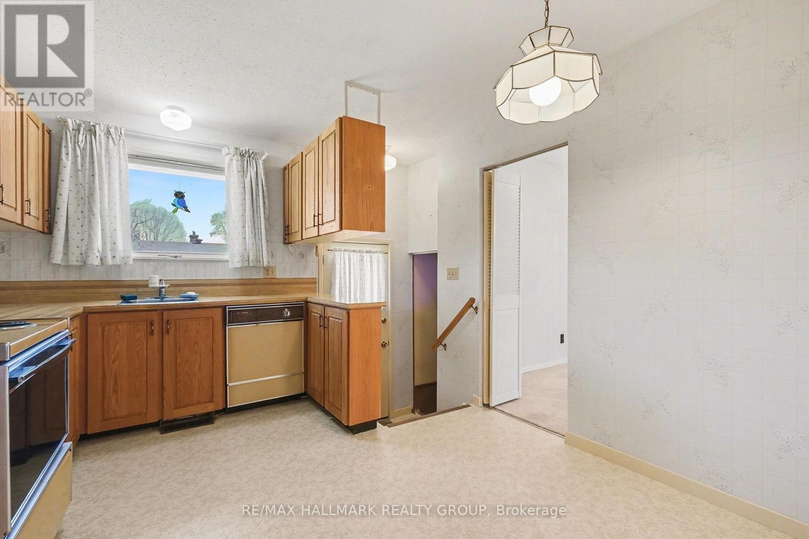 13 Beaumaris Drive, Ottawa, Ontario  K2H 7K1 - Photo 12 - X13026640