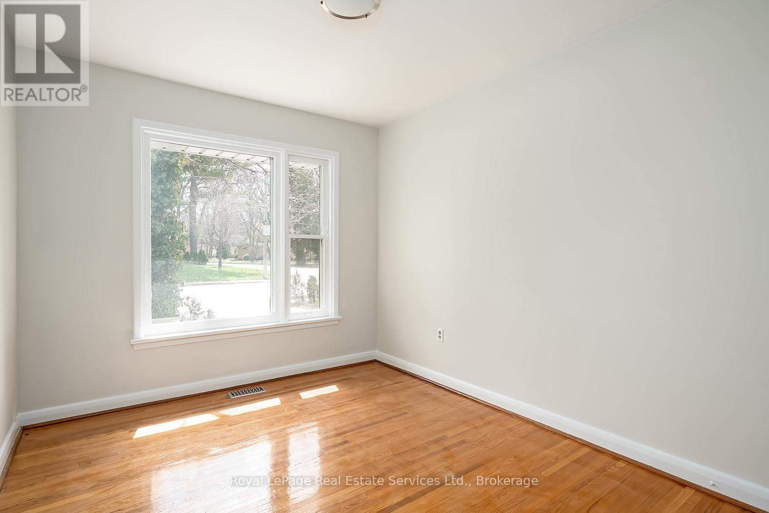 2043 Devon Road, Oakville, Ontario  L6J 2N1 - Photo 28 - W13026482