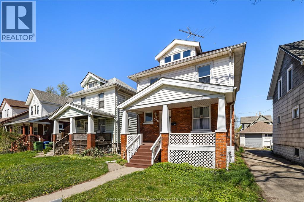 526 Curry, Windsor, Ontario  N9B 2B9 - Photo 3 - 26008668