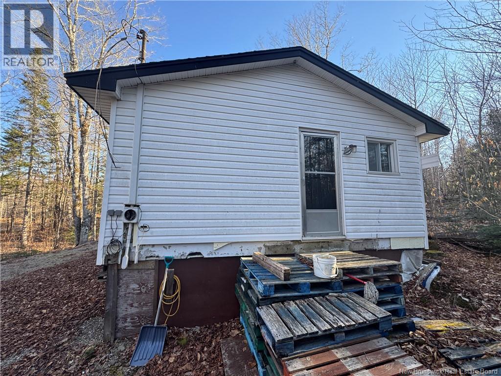 Camp Lake Road, South Oromocto Lake, New Brunswick  E5L 2R2 - Photo 4 - NB137662