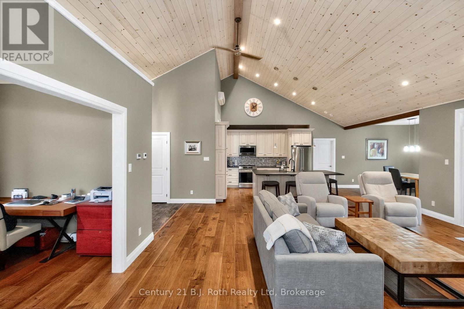 291 8 Concession E, Tiny, Ontario  L0L 2J0 - Photo 19 - S13026430