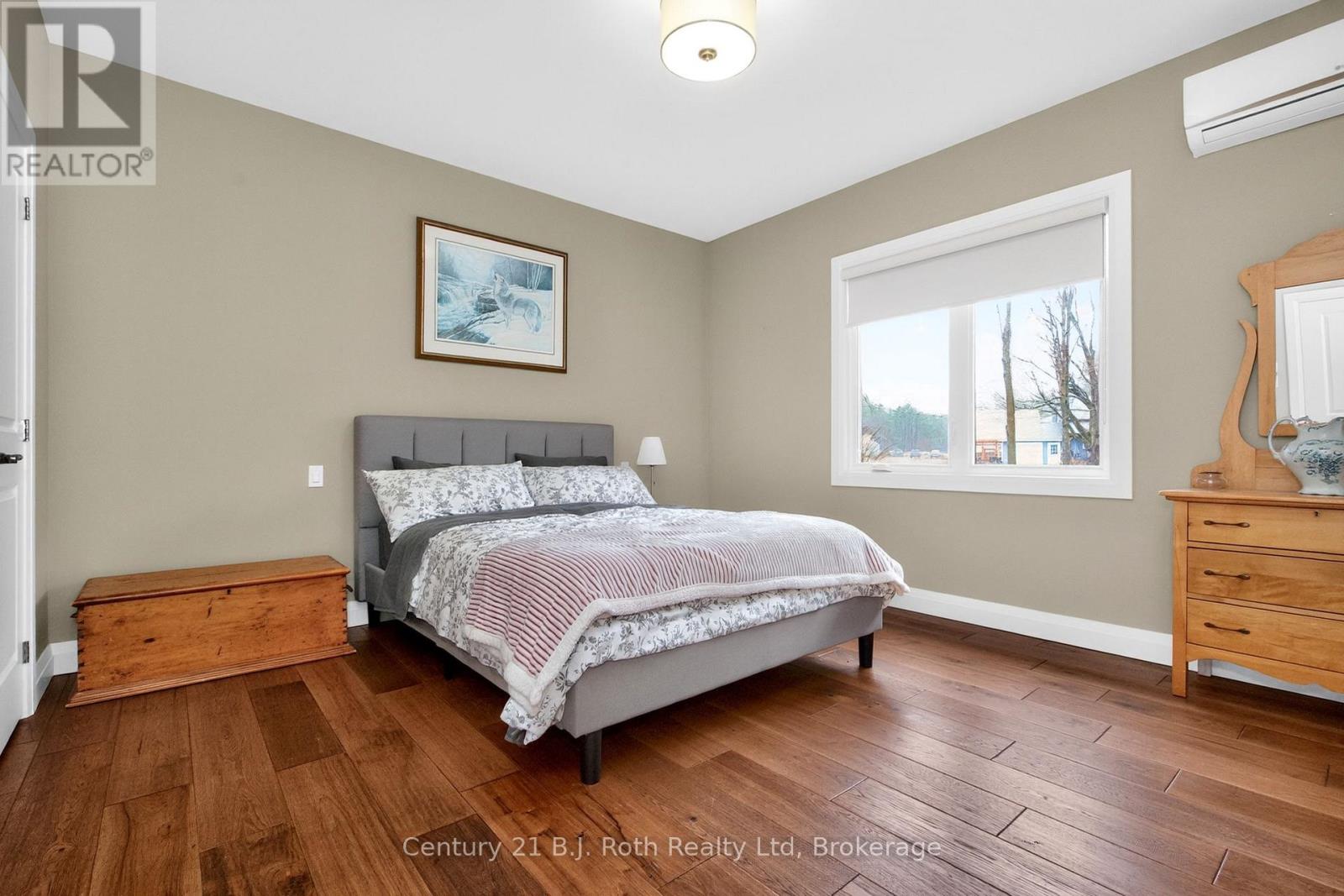 291 8 Concession E, Tiny, Ontario  L0L 2J0 - Photo 26 - S13026430