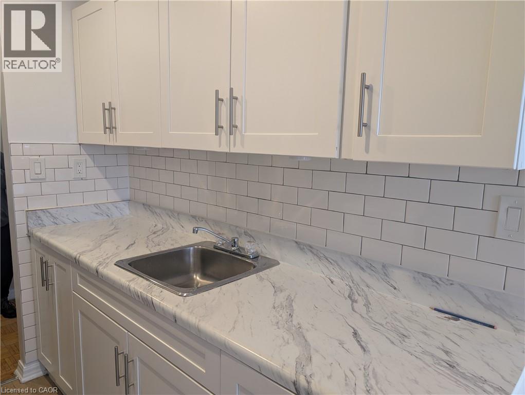 2049 Prospect Street Unit# 53, Burlington, Ontario  L7R 1Z2 - Photo 4 - 40822966