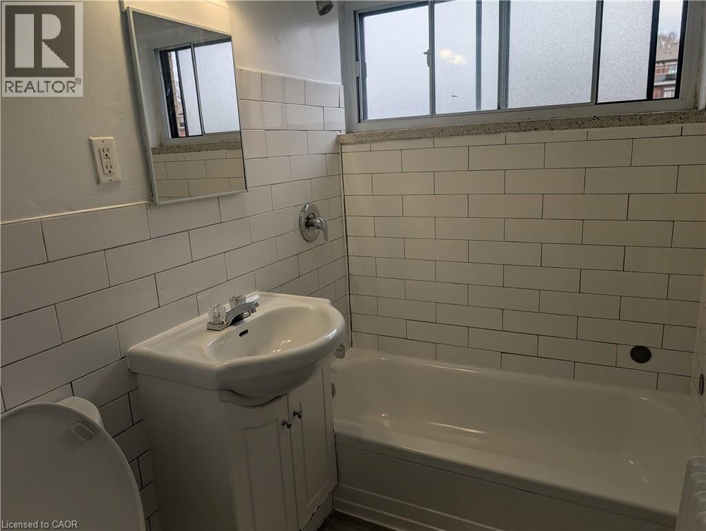 2049 Prospect Street Unit# 53, Burlington, Ontario  L7R 1Z2 - Photo 7 - 40822966