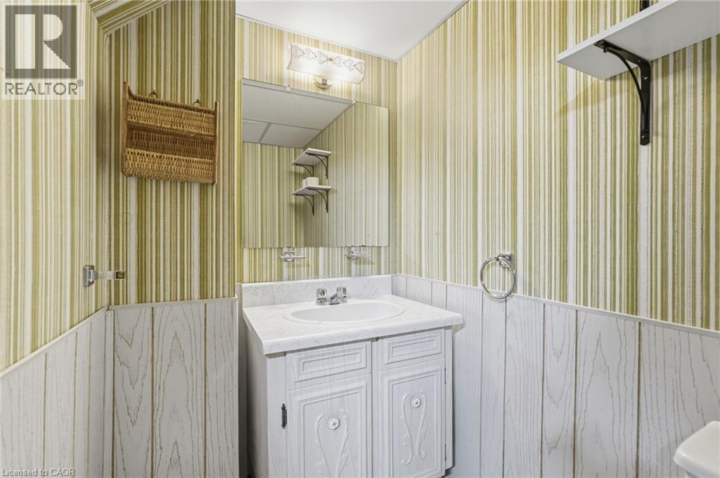 30 West 22nd Street, Hamilton, Ontario  L9C 4N3 - Photo 32 - 40821749