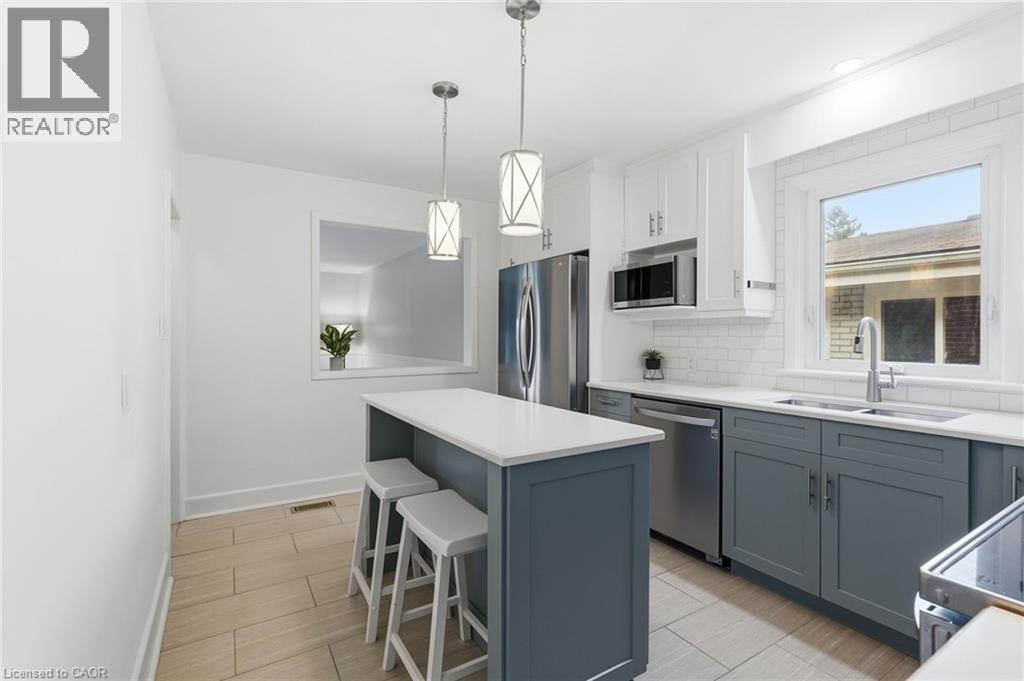 30 West 22nd Street, Hamilton, Ontario  L9C 4N3 - Photo 9 - 40821749