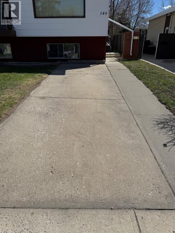 146 Mcgill Boulevard W, Lethbridge, Alberta  T1K 4C5 - Photo 3 - A2302679