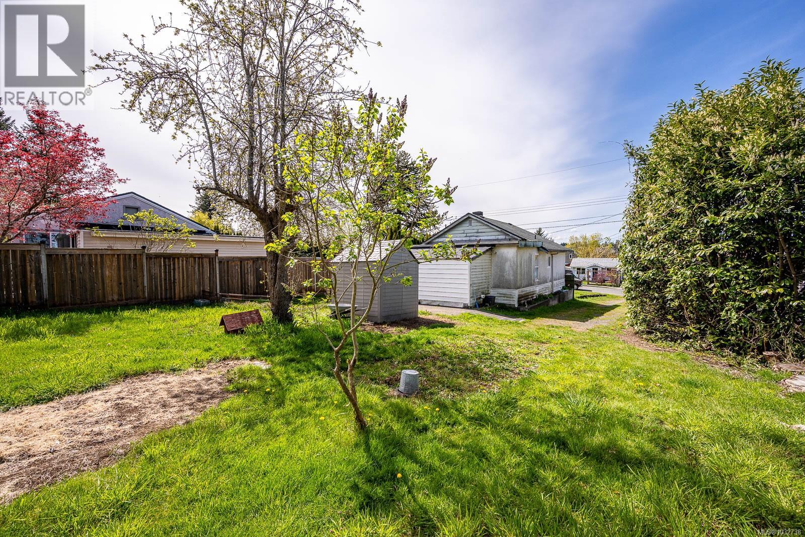 971 Fir St, Campbell River, British Columbia  V9W 3B4 - Photo 8 - 1032738