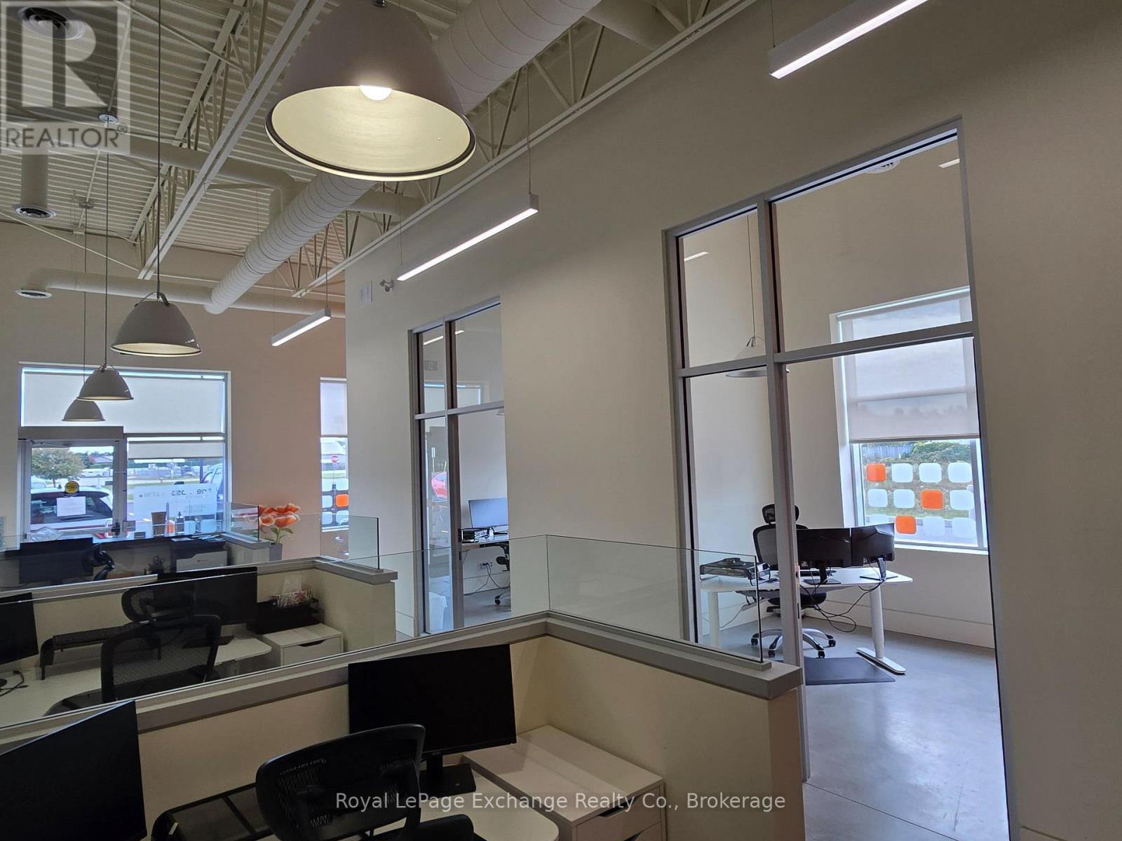 Unit 1 - 1246-B Goderich (Highway 21) Street N, Saugeen Shores, Ontario  N0H 2C5 - Photo 9 - X13026388