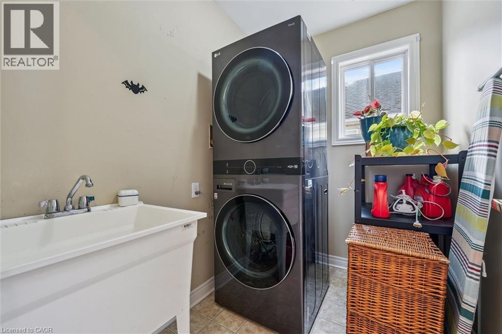 62 Hilltop Road, Guelph, Ontario  N1E 7L5 - Photo 28 - 40821205