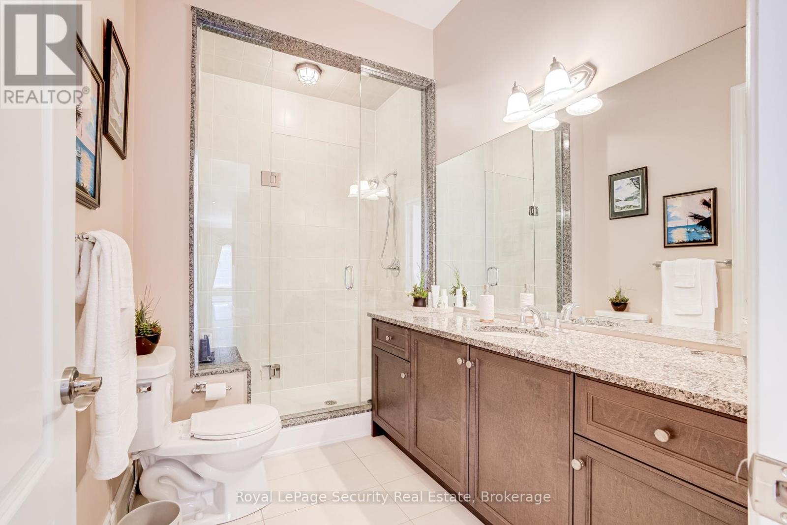 20 Aubrietia Court, Richmond Hill, Ontario  L4E 2R3 - Photo 27 - N13024440