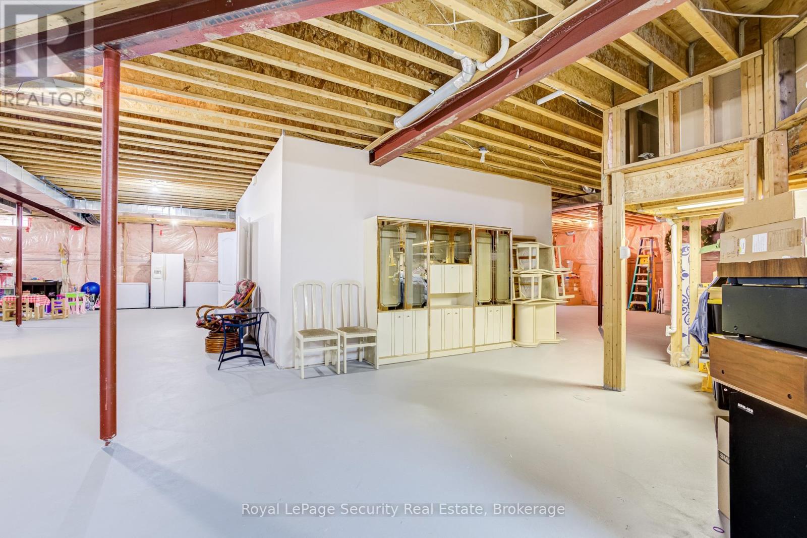 20 Aubrietia Court, Richmond Hill, Ontario  L4E 2R3 - Photo 34 - N13024440