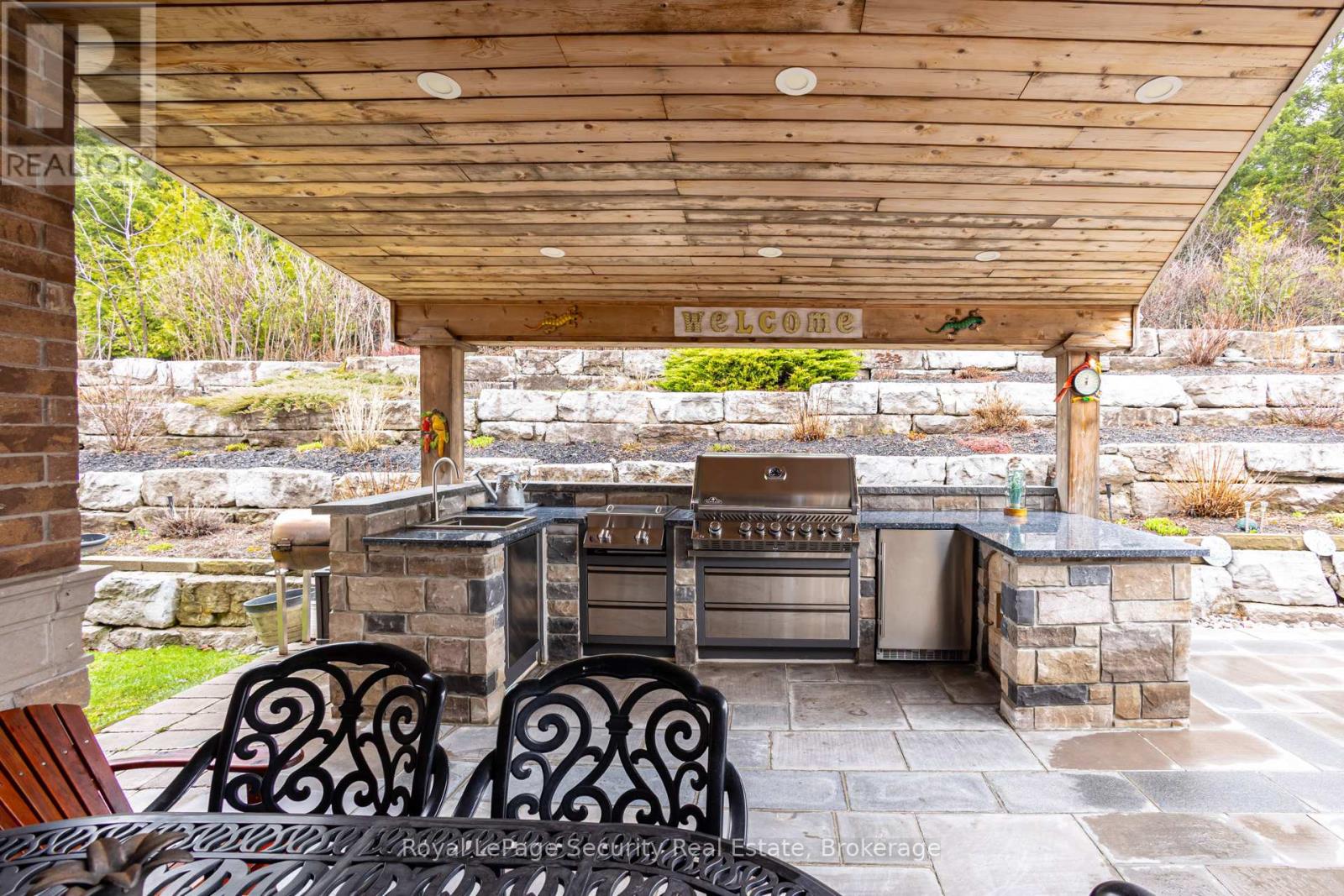 20 Aubrietia Court, Richmond Hill, Ontario  L4E 2R3 - Photo 36 - N13024440