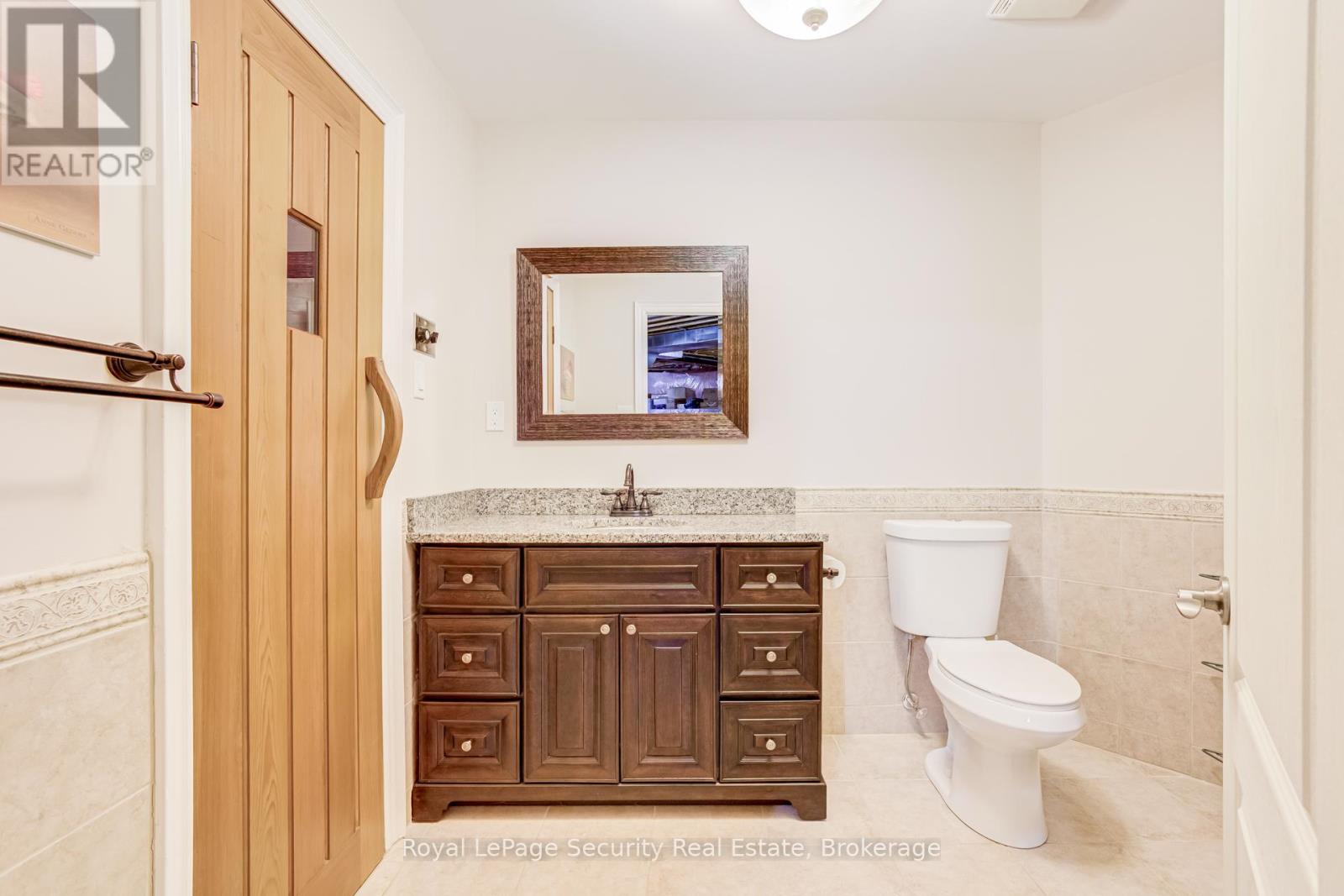 20 Aubrietia Court, Richmond Hill, Ontario  L4E 2R3 - Photo 29 - N13024440