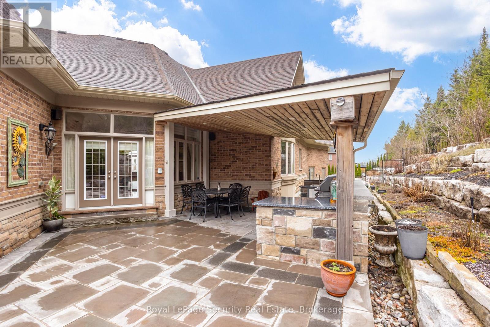 20 Aubrietia Court, Richmond Hill, Ontario  L4E 2R3 - Photo 39 - N13024440