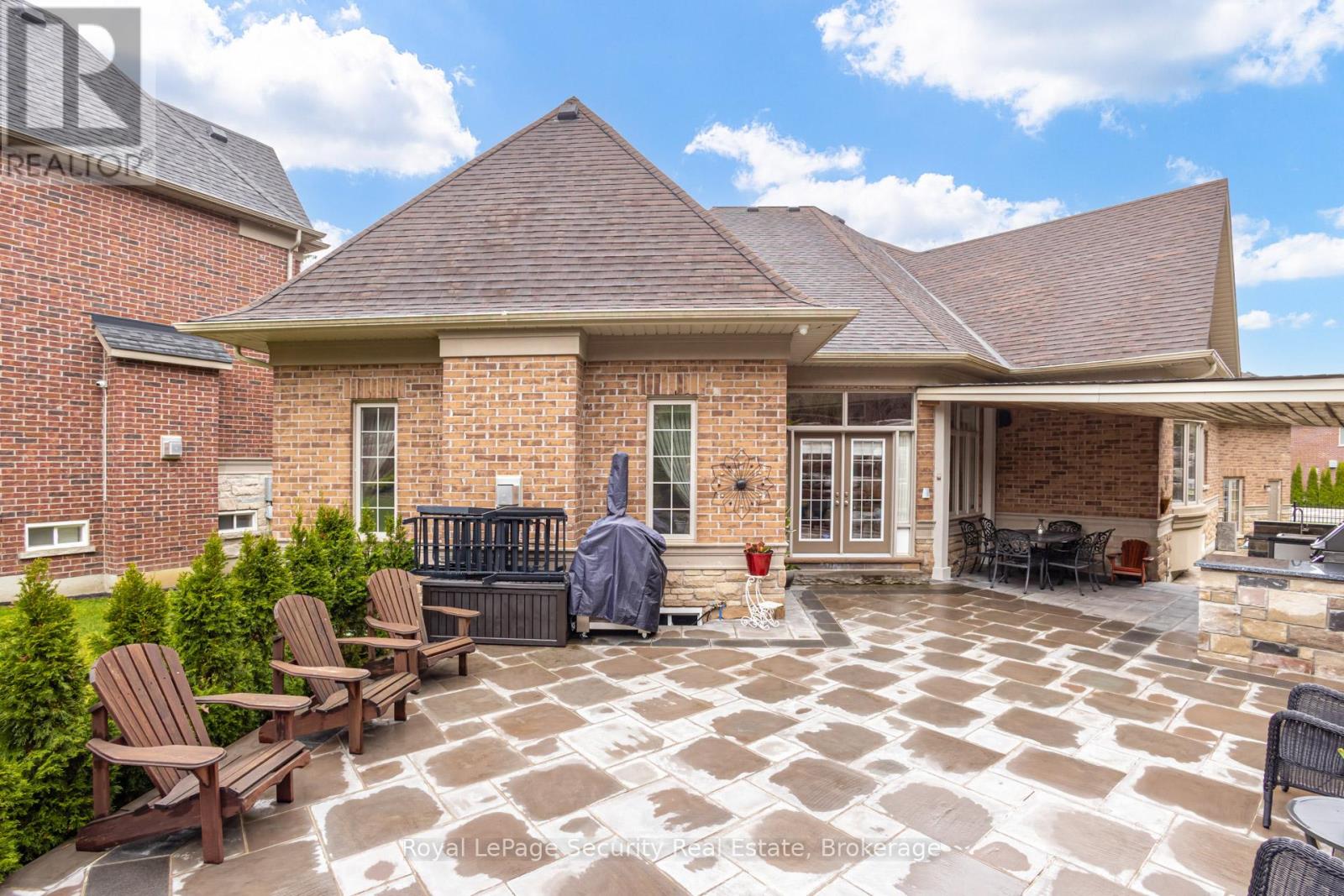 20 Aubrietia Court, Richmond Hill, Ontario  L4E 2R3 - Photo 41 - N13024440