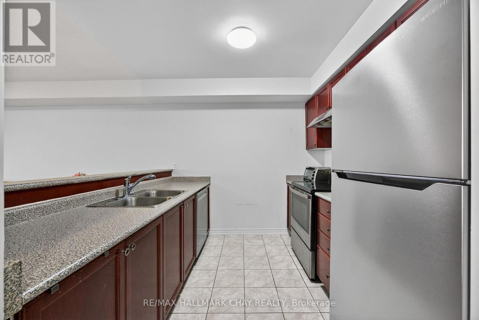 3 - 41 Coulter Street, Barrie, Ontario  L0K 1S0 - Photo 12 - S12680406