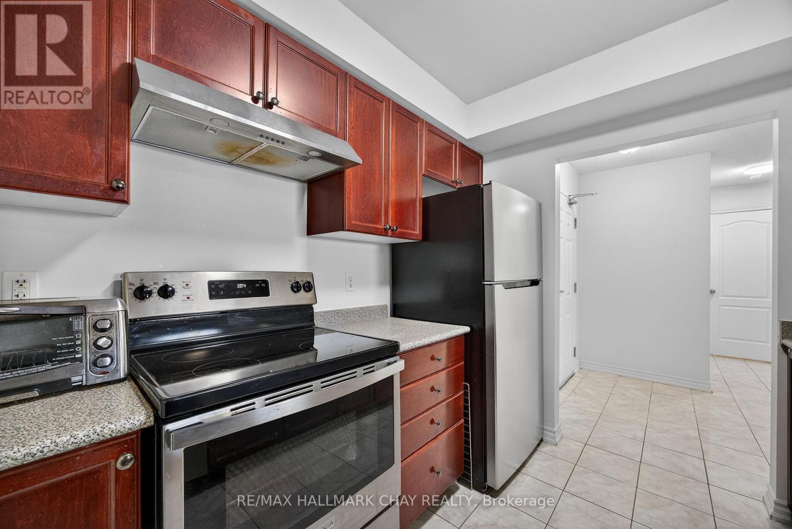 3 - 41 Coulter Street, Barrie, Ontario  L0K 1S0 - Photo 14 - S12680406