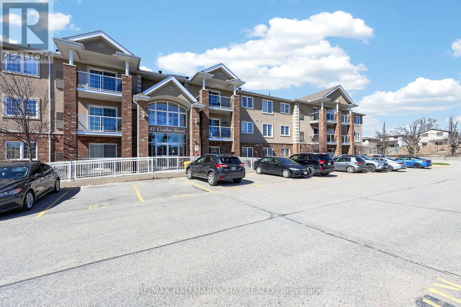 3 - 41 Coulter Street, Barrie, Ontario  L0K 1S0 - Photo 3 - S12680406