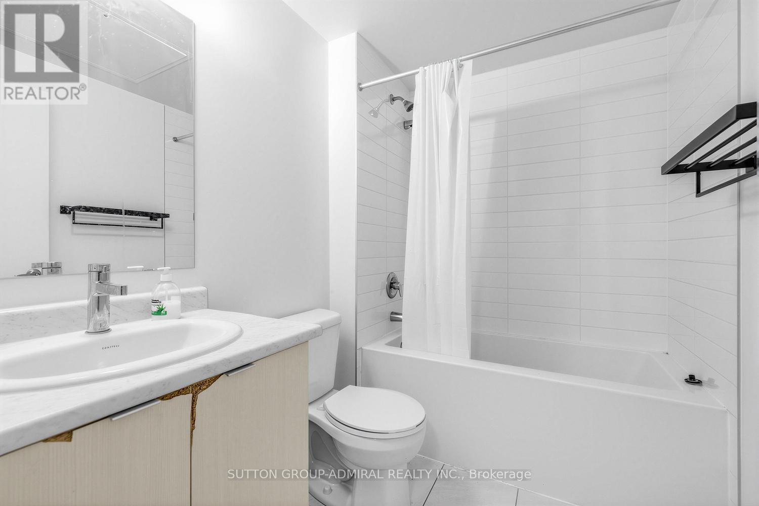 A406 - 160 Canon Jackson Drive, Toronto, Ontario  M6M 0B6 - Photo 7 - W13015868