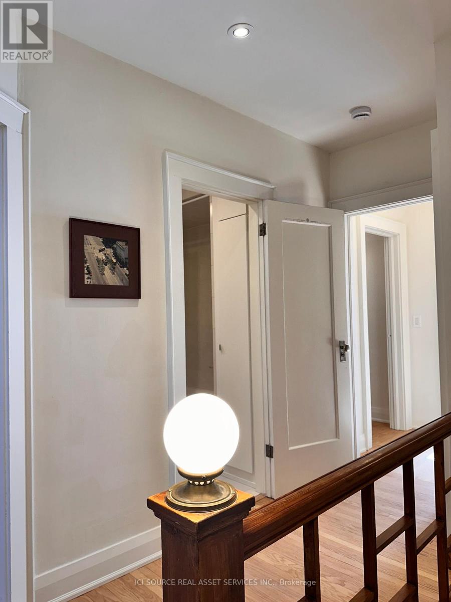 32 Alhambra Avenue, Toronto, Ontario  M6R 2S5 - Photo 16 - W13023424