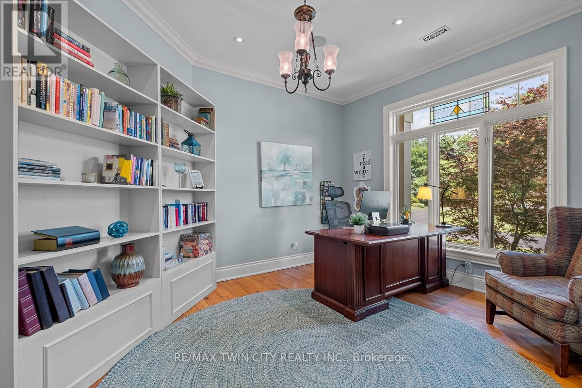 1532 6th Concession Road W, Hamilton, Ontario  N0B 1L0 - Photo 12 - X12662482