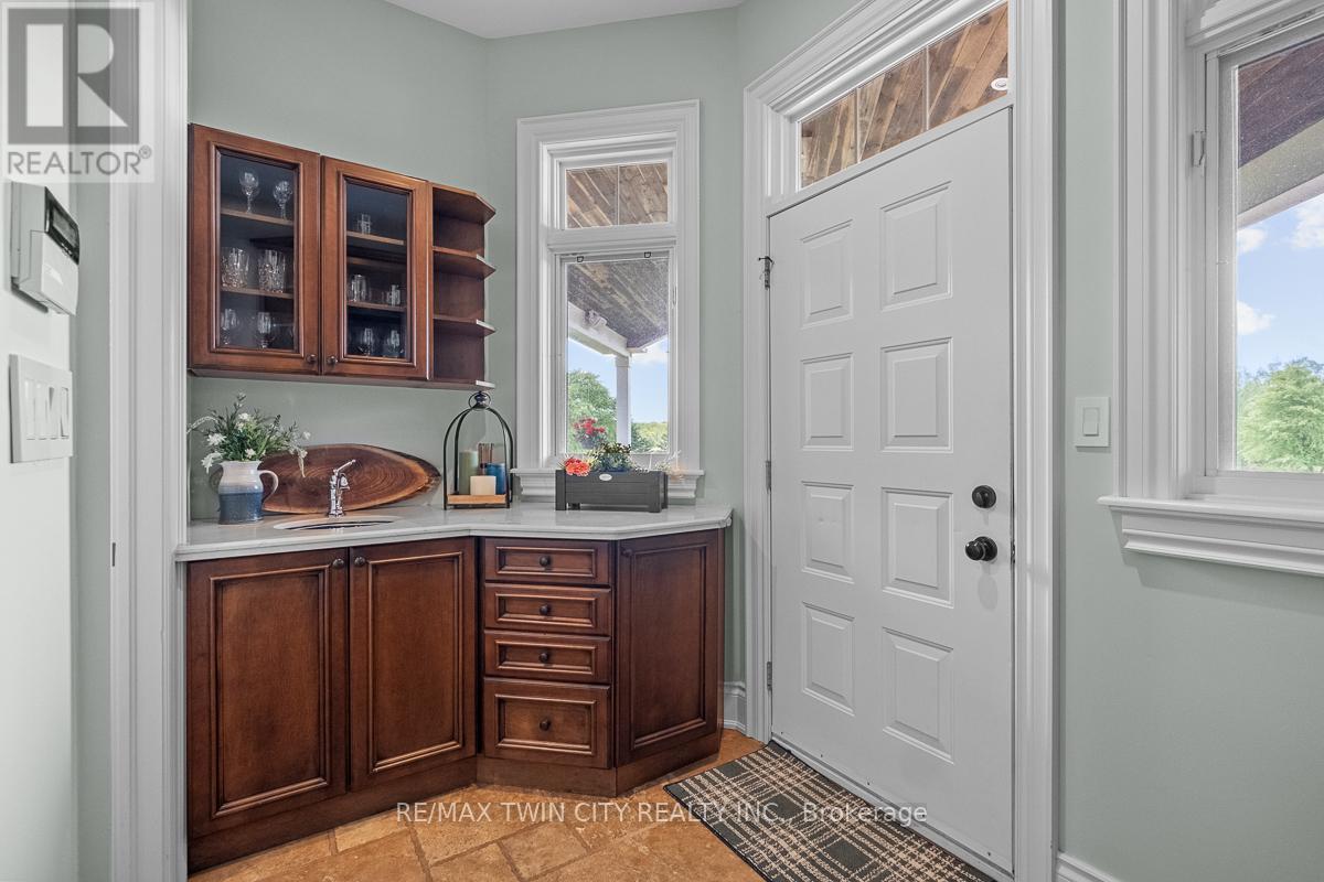 1532 6th Concession Road W, Hamilton, Ontario  N0B 1L0 - Photo 18 - X12662482