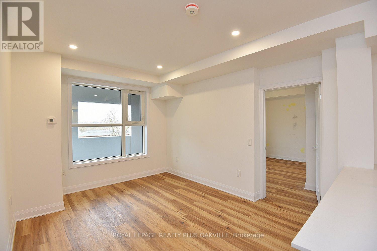 211 - 1936 Rymal Road, Hamilton, Ontario  L0R 1P0 - Photo 5 - X12941064