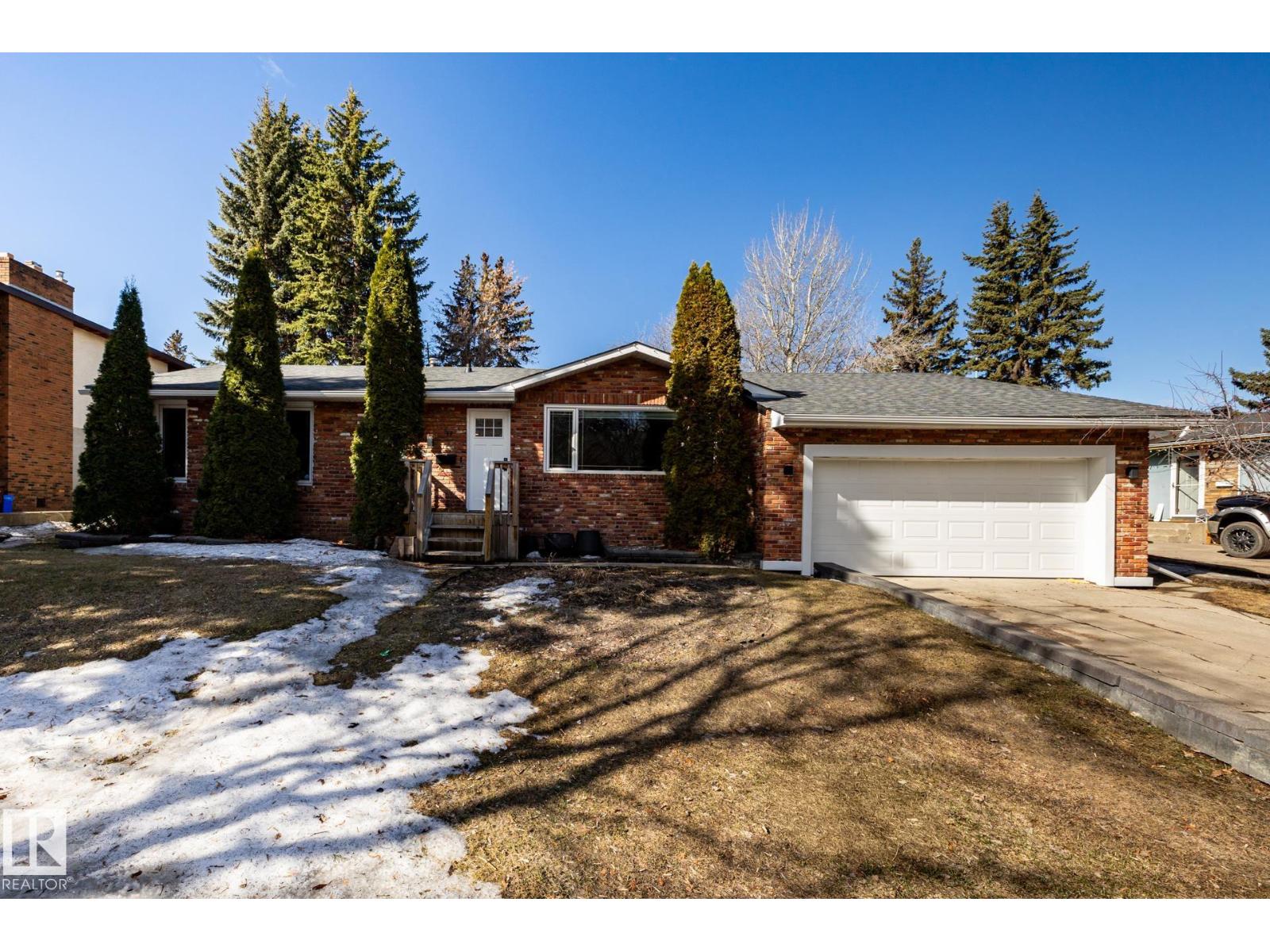 17 SPRUCE CR, st. albert, Alberta