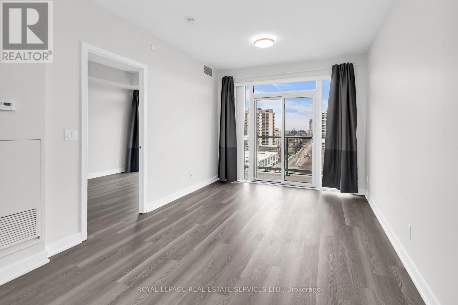 1104 - 501 St Clair Avenue W, Toronto (Casa Loma), Ontario  M5P 0A2 - Photo 13 - C13026390