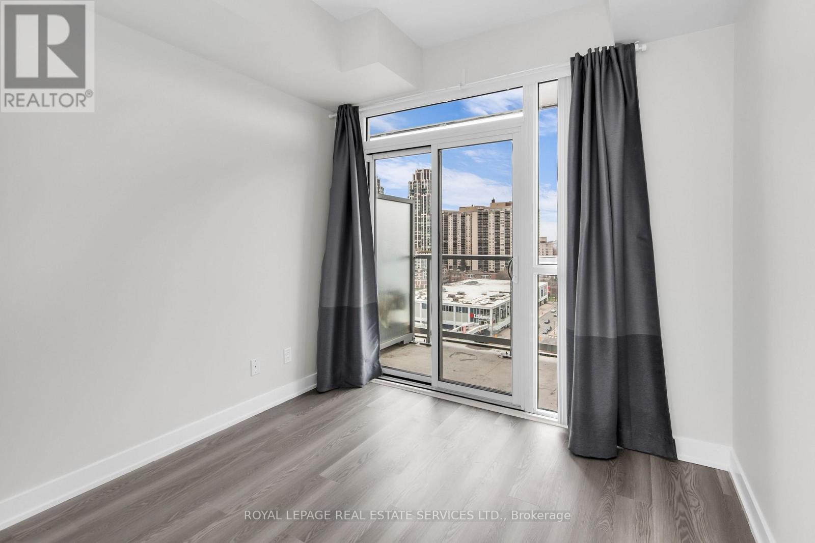 1104 - 501 St Clair Avenue W, Toronto (Casa Loma), Ontario  M5P 0A2 - Photo 15 - C13026390