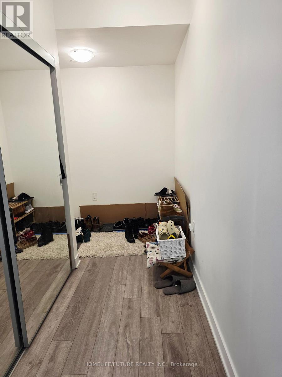 2410 - 195 Redpath Avenue, Toronto, Ontario  M4P 0E4 - Photo 5 - C13026404