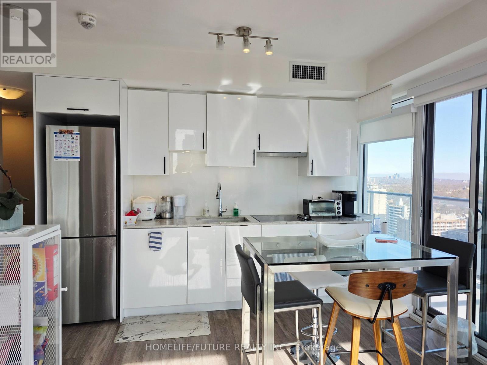 2410 - 195 Redpath Avenue, Toronto, Ontario  M4P 0E4 - Photo 8 - C13026404