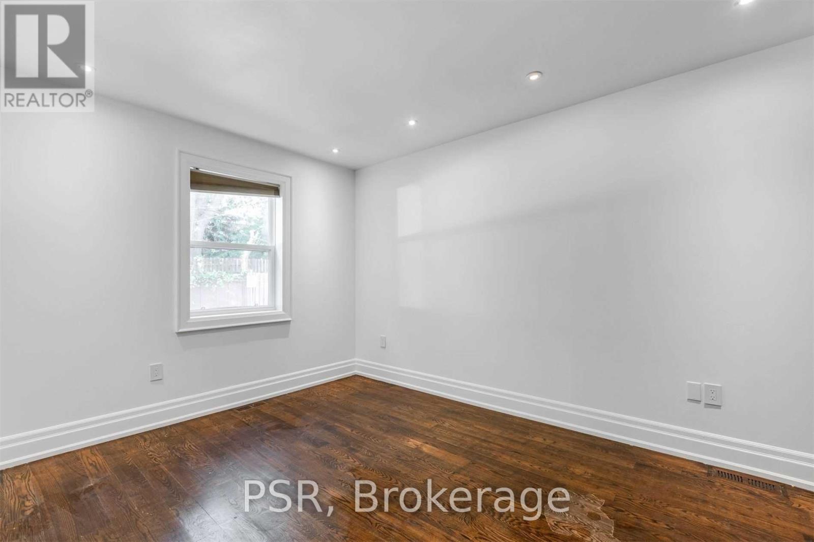 Main - 114 Braemar Avenue, Toronto, Ontario  M5P 2L4 - Photo 10 - C13026416