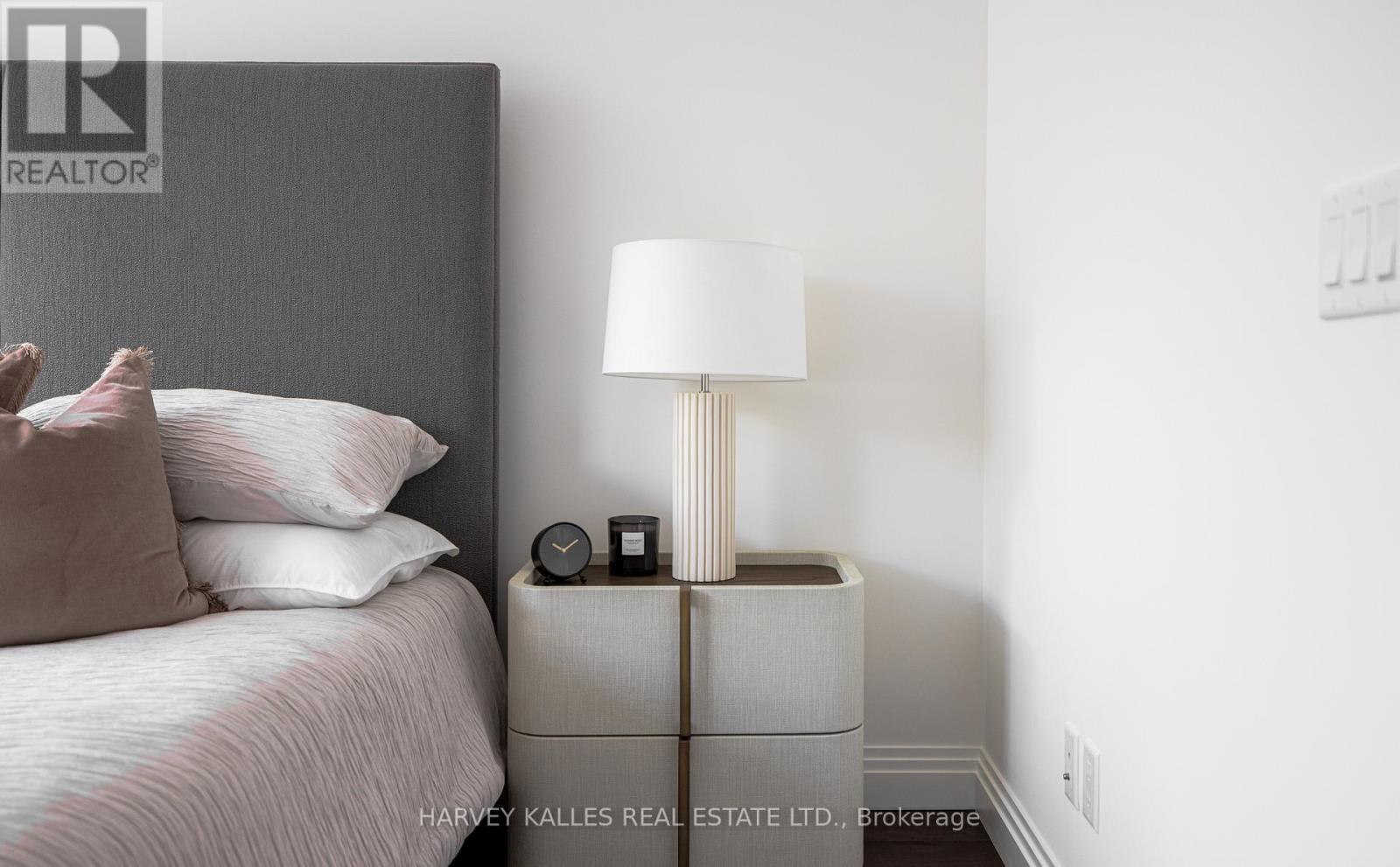 123 - 1 Benvenuto Place, Toronto (Casa Loma), Ontario  M4V 2L1 - Photo 19 - C13026418