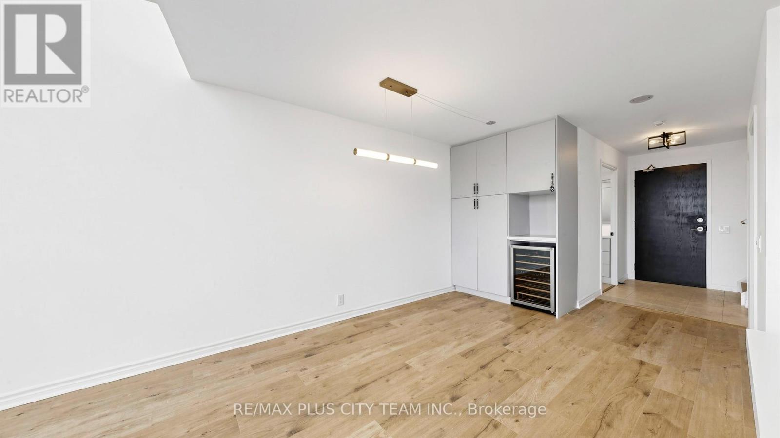 812 - 1720 Eglinton Avenue E, Toronto, Ontario  M4A 2X8 - Photo 14 - C13026484