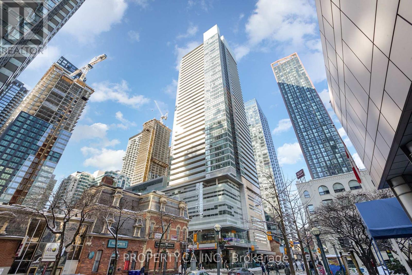 1701 - 80 JOHN STREET, Toronto, Ontario