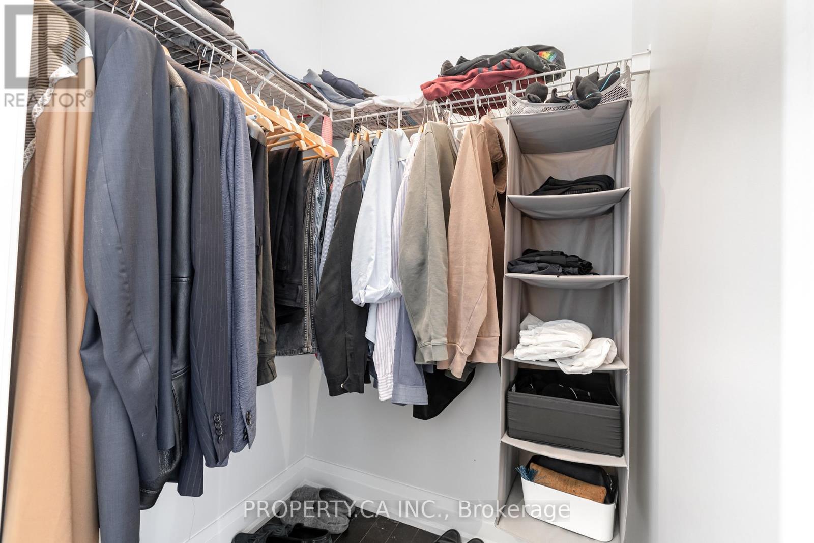 1701 - 80 John Street, Toronto, Ontario  M5V 3X4 - Photo 13 - C13026534